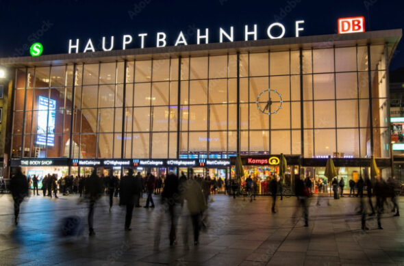 Die Silvesternacht 2016 und das skandalöse Versagen des medialen Mainstreams sind nicht vergessen