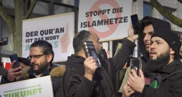 Tausende Islamisten ziehen durch Hamburg – interessiert jemanden, was hier gerade passiert?