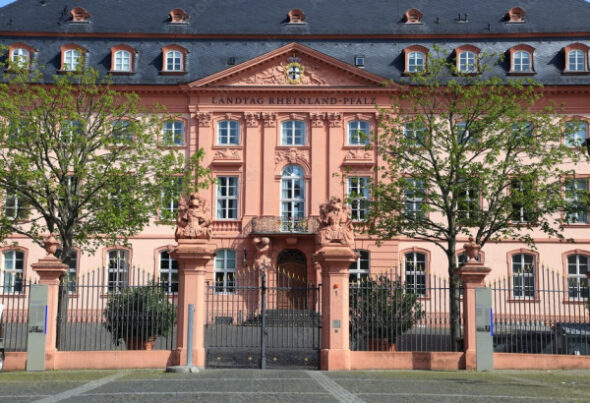 Schämt Euch! Es ist eine Schande, wie die Rechte der AfD im Mainzer Landtag beschnitten werden sollen