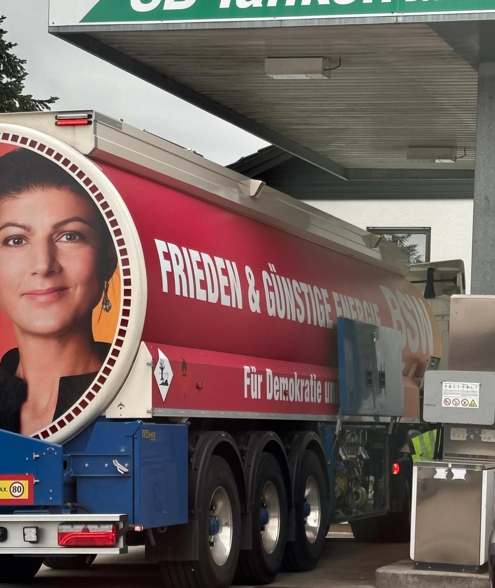 до свидания, Genossin Wagenknecht!